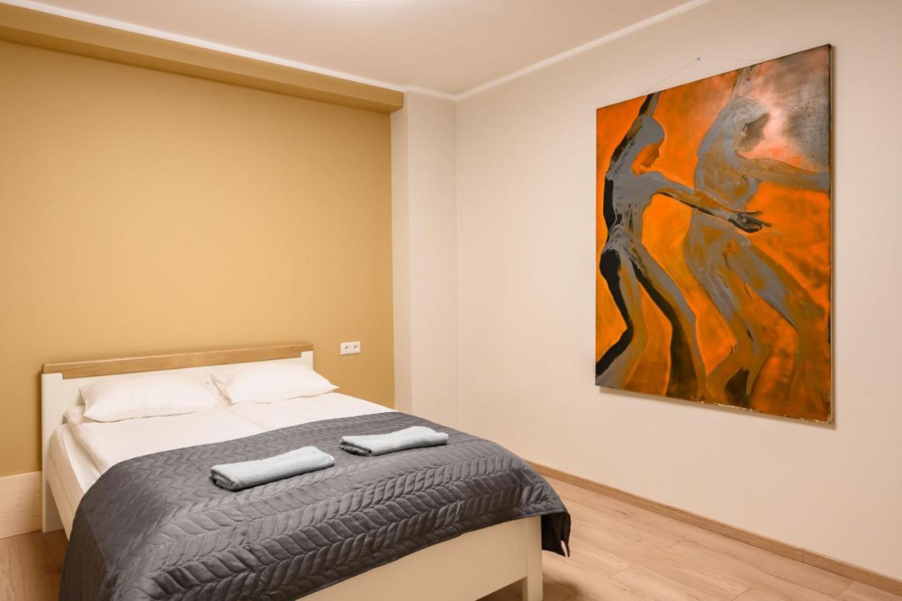 Kastanimaja Apartments Tartu Bagian luar foto